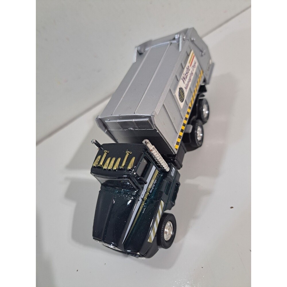Shing Fat Die Cast 1:64 Scale Waste Managing Department Garbage Truck